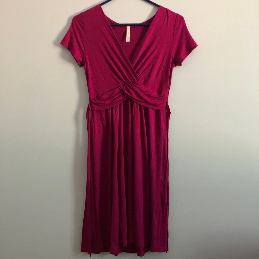 Gilli by Modcloth Magenta knit dress